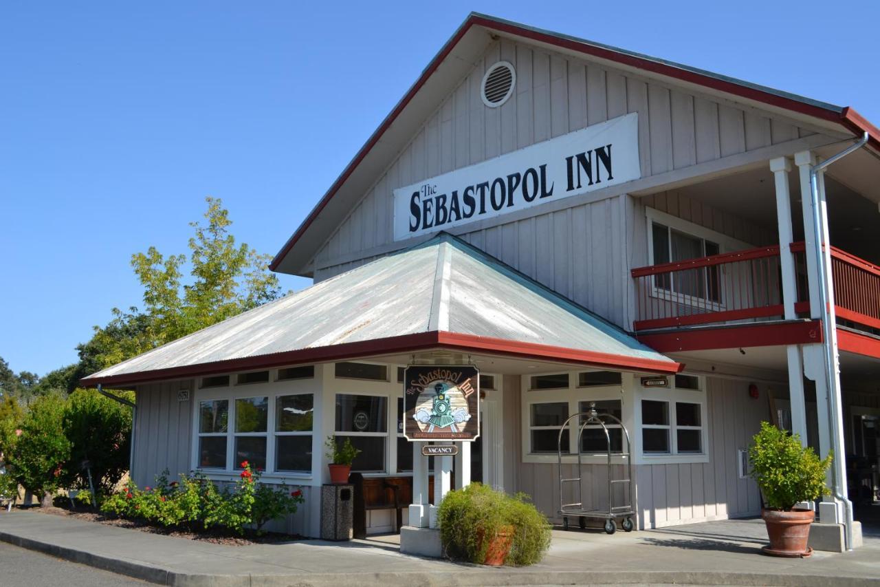 Sebastopol Inn Exterior foto